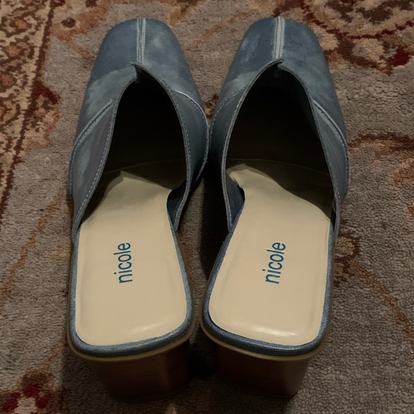 NICOLE healed slip on shoes - Picture 4 of 8